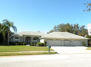 1017 Waybrook Ct, Lutz, FL 33549