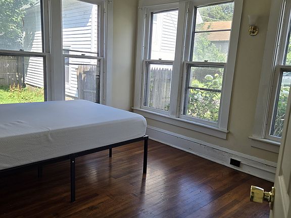 5th image of 37 Church St #1