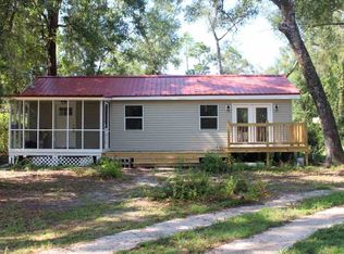 16846 Aqua Ln, Tallahassee, FL 32310