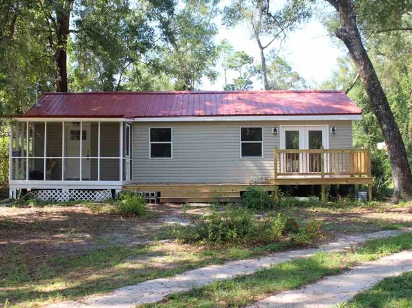 16846 Aqua Ln, Tallahassee, FL 32310