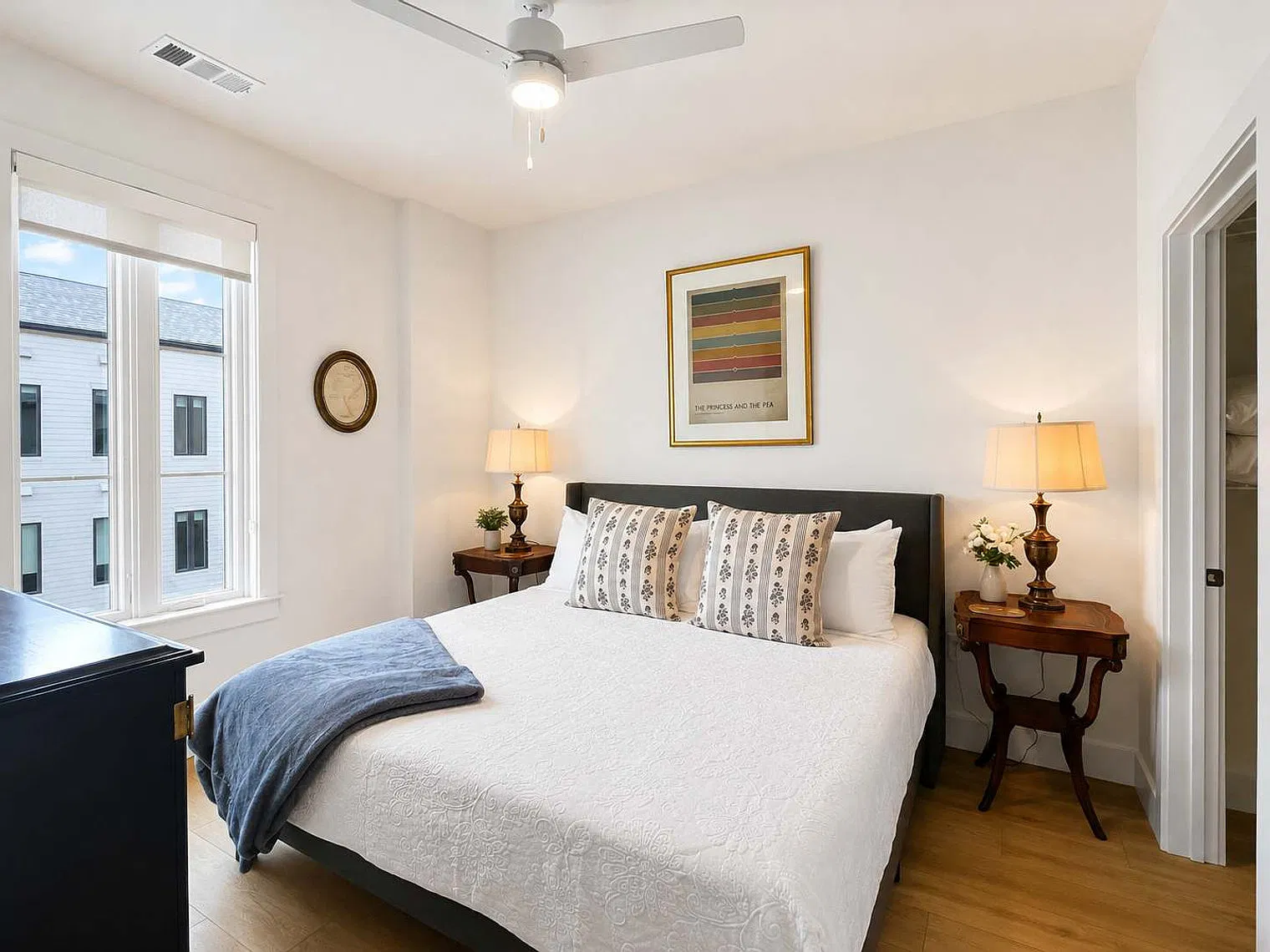 1 bed, 1.0 bath, 645 sqft, $2,160 — Photo 4