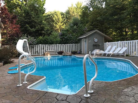 4th image of 4970 Sandpiper Dr