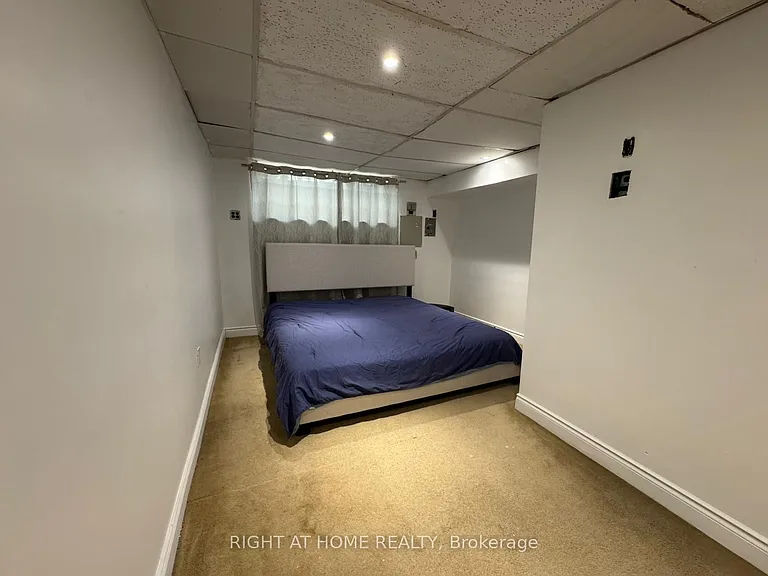 39 Starlight Cres #BASEMENT — Photo 8