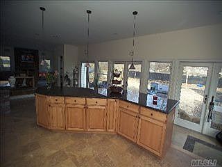4th image of 15 Central Ave
