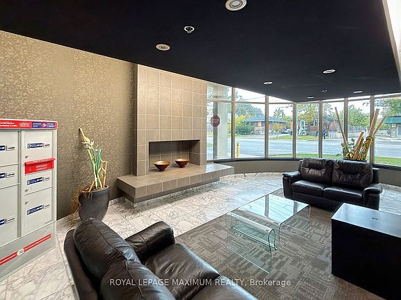 5th image of 935 Sheppard Ave W #505