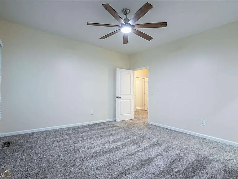 3924 Ashford Dunwoody Rd NE — Photo 22