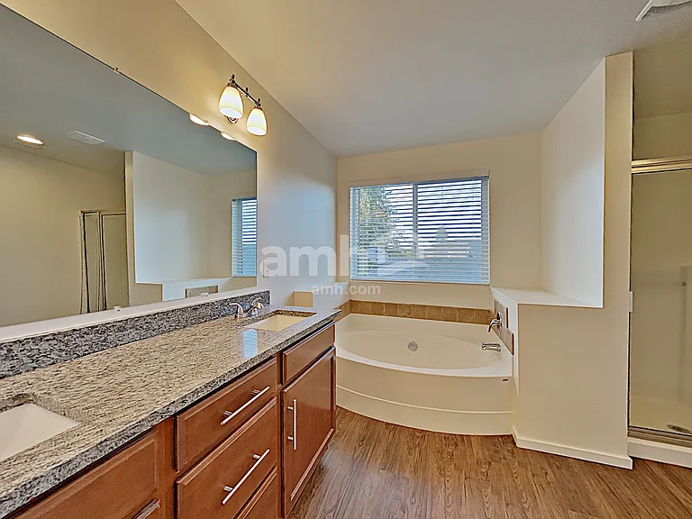 20510 5th Avenue Ct E — Photo 10