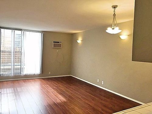1st image of 435 S Mariposa Ave APT 208