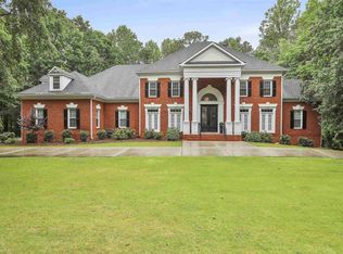 300 Birkdale Dr, Fayetteville, GA 30215