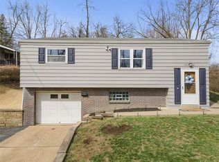 543 Pointview Rd, Pittsburgh, PA 15227