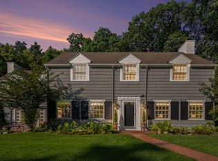 1425 Low Rd, Kalamazoo, MI 49008