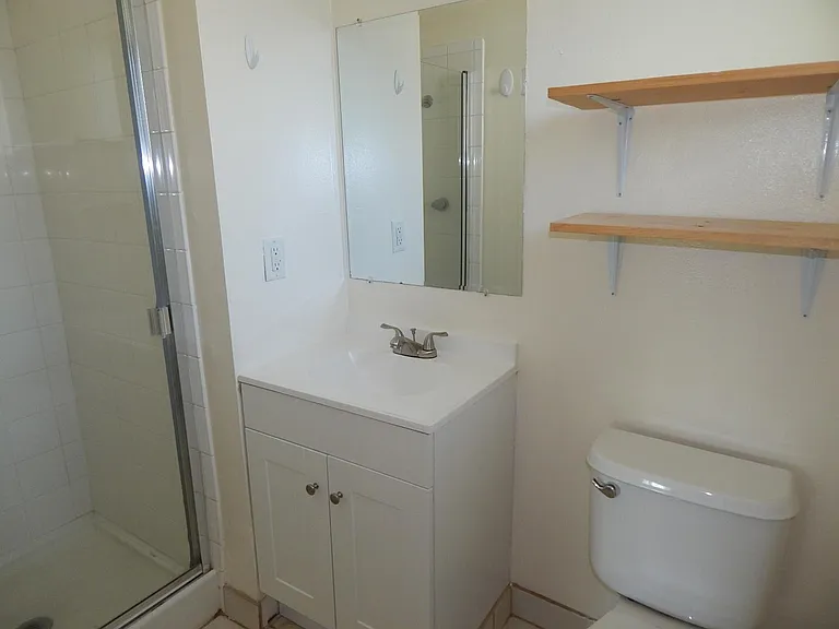 2512 Lafayette Dr — Photo 16
