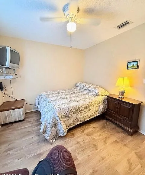 106 Delvalle St — Photo 14
