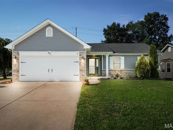30 Homeplate Ct, O'Fallon, MO 63366