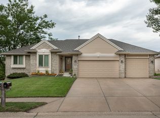 17342 M St, Omaha, NE 68135