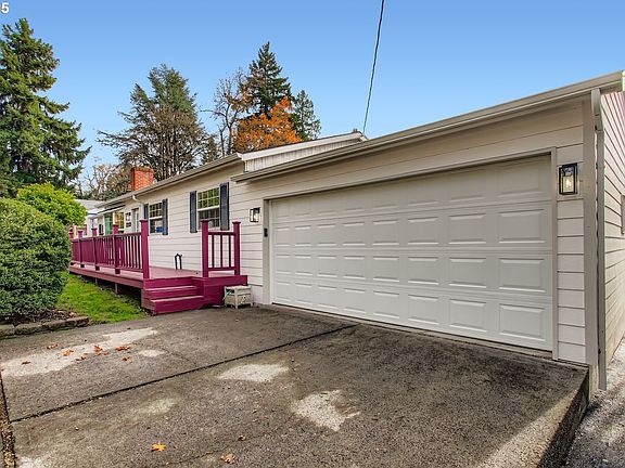 2nd image of 1259 SE Dohn Ct
