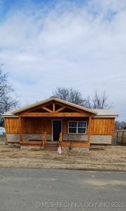 819 W Audd Ave, Checotah, OK, 74426
