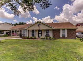 7457 Wrenwood Dr, Southaven, MS 38671