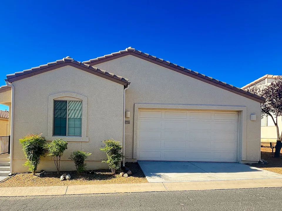 1735 Pinon Dr