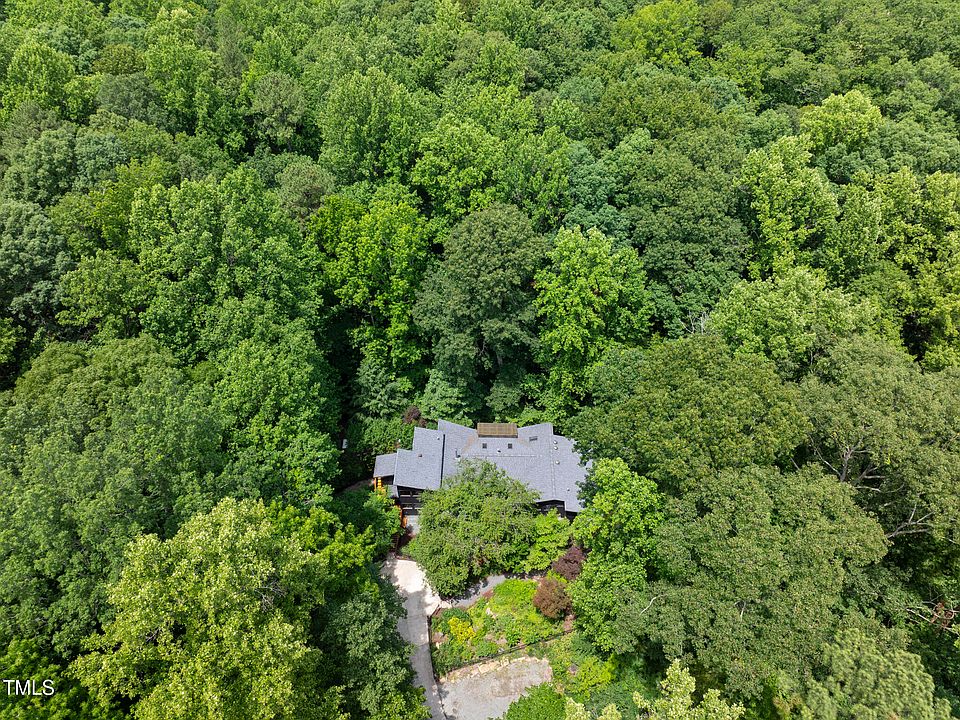 2nd image of 2306 Damascus Church Rd