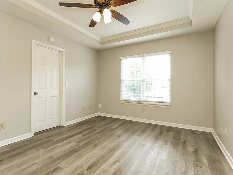 1472 Aaronwood Dr — Photo 11