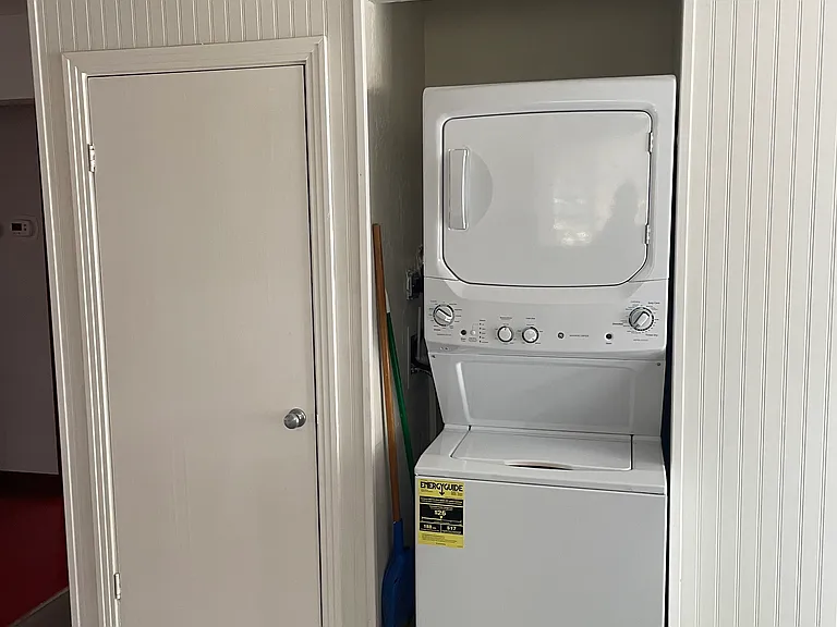 810 8th Ave SW #810 — Photo 11