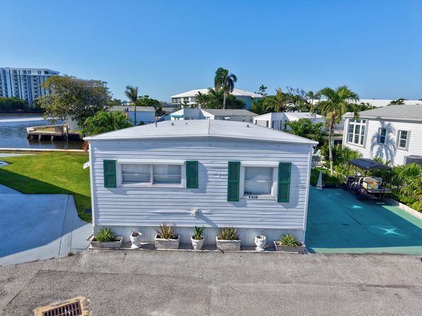 210 N Ibis Drive #T, Briny Breezes, FL 33435