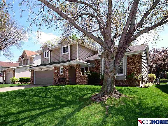 2nd image of 569 N 152nd Avenue Cir