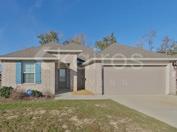 208 Yardley Ct, Lafayette, LA 70507