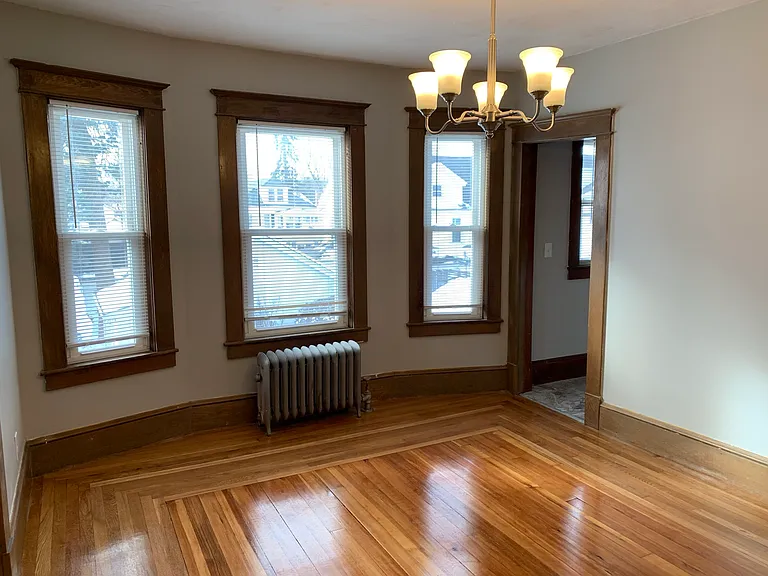 1685-1687 Northampton St #1685 — Photo 3