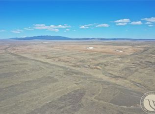 101 Feather Ln, Lavina, MT 59046