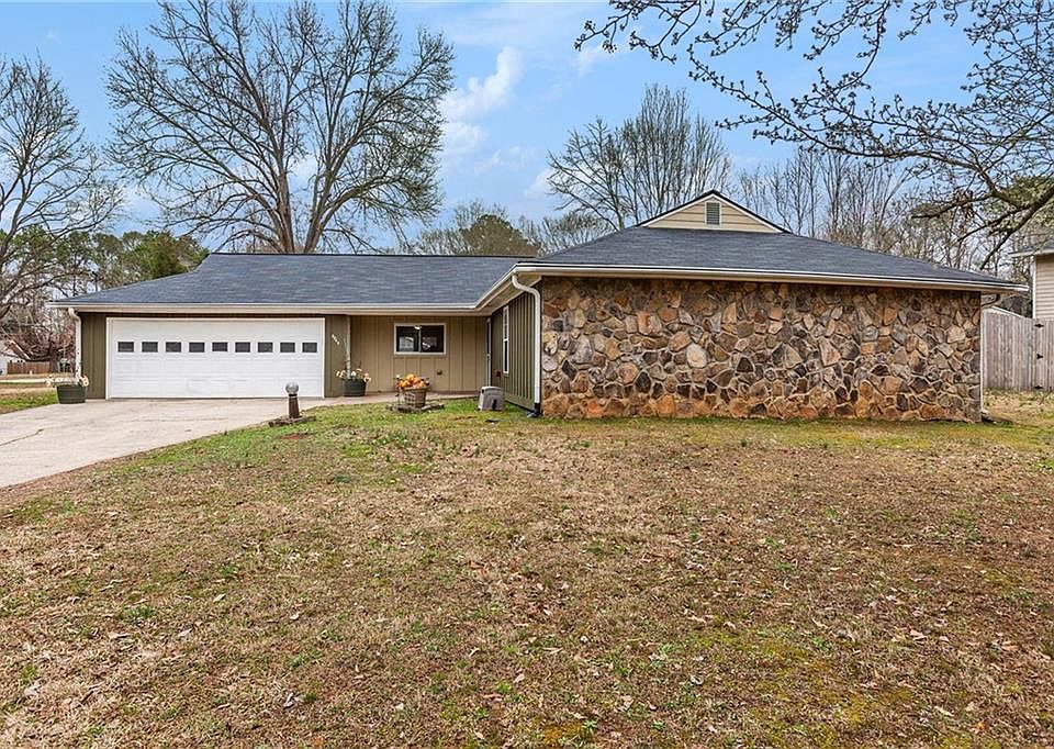 1st image of 3945 Glenaire Ct