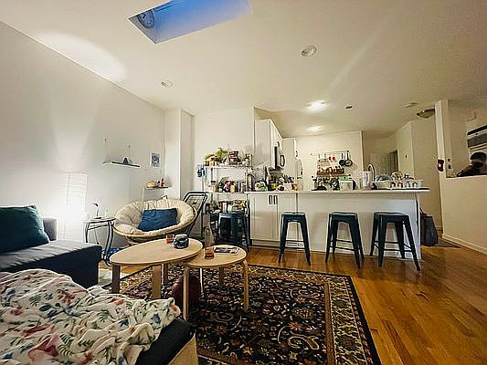 1st image of 115 Thomas S Boyland St #2