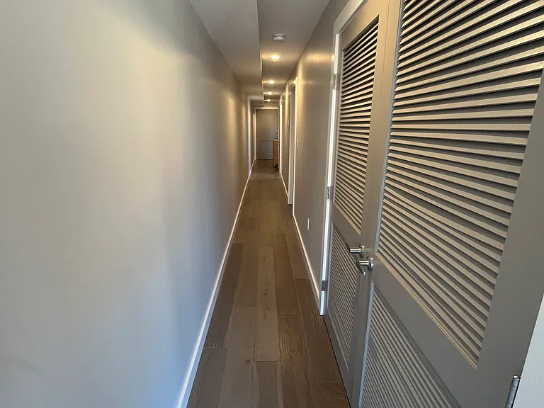 244 Hanover St #510 — Photo 22