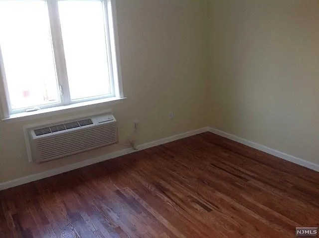 182 Anderson Ave #3A — Photo 18