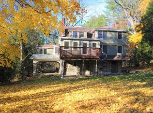 138 Sunset Ave, Amherst, MA 01002