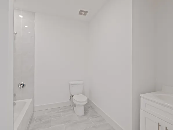 56 Cottage Street image 10 of 11