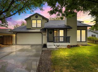 2064 N Currant Pl, Boise, ID 83704