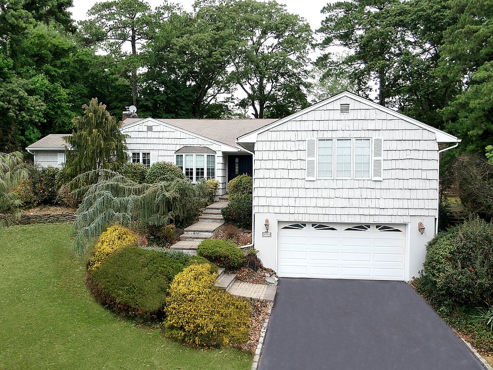 1st image of 95 Mimosa Dr