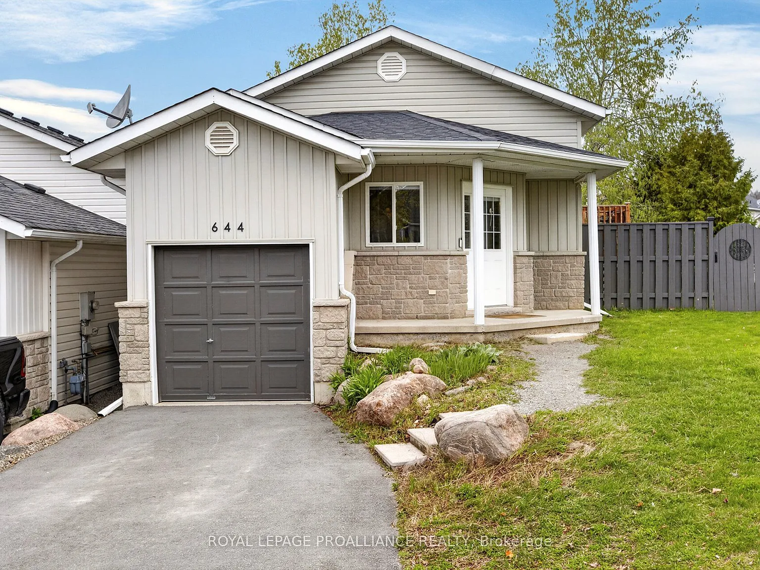 3 bed, $2,850 — Photo 2