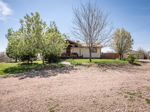 26980 Williams Ln, Pueblo, CO 81006