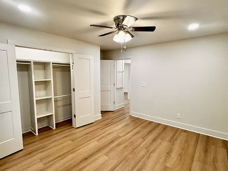 14911 Dutchmans Dr — Photo 15