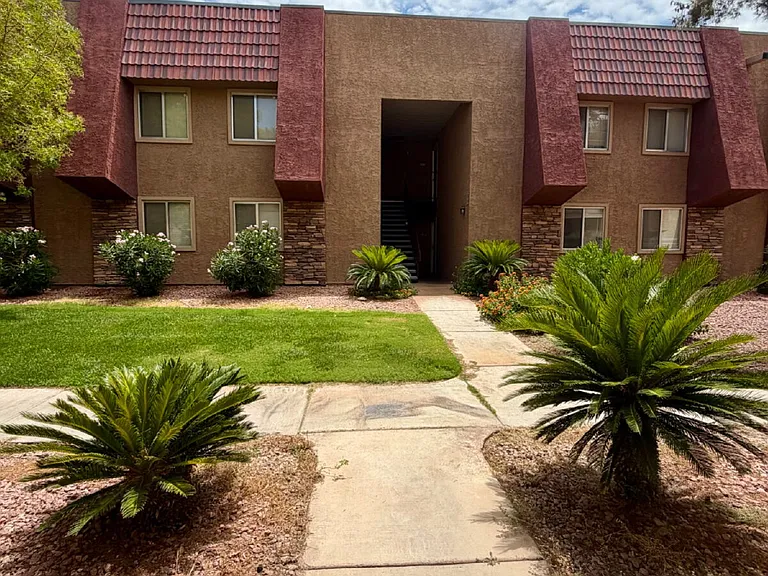 5493 Indian River Dr #375 — Photo 19