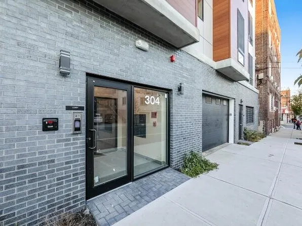 304 61st Street image 5 of 44