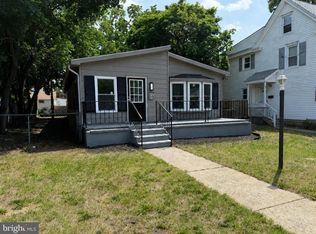 817 E Main St, Millville, NJ 08332