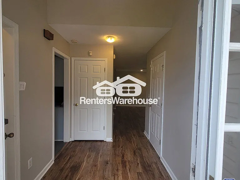 1353 Isleworth Cir — Photo 19