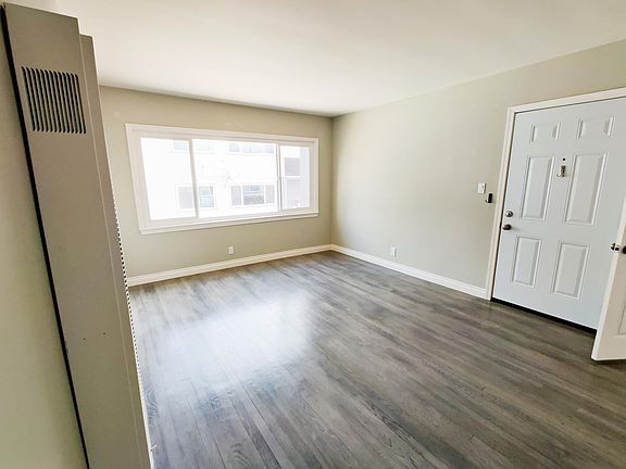2nd image of 229 Union Pl APT 20