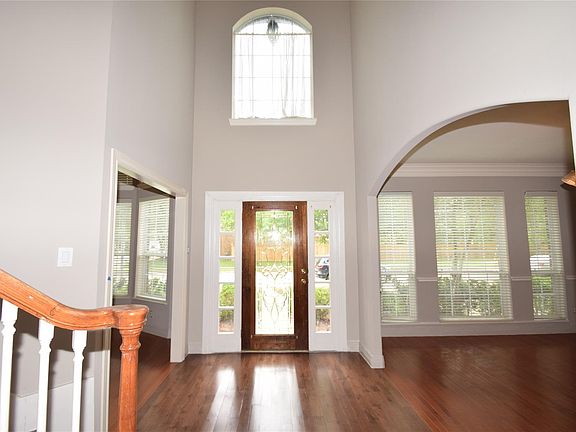 3rd image of 21318 Willowford Park Dr
