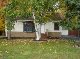 6059 Ridgebury Blvd, Cleveland, OH 44124