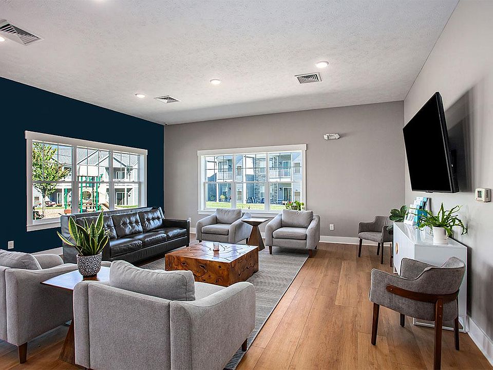 Meadow Creek Flats Apartments 8669 Thrifty Dr Rockford MI Zillow